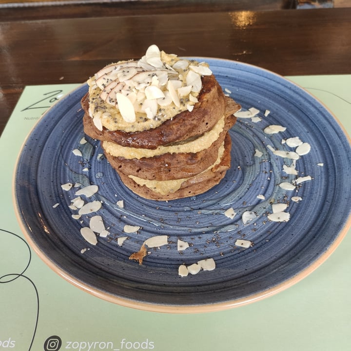 photo of Zopyron Foods - Healthy Breakfast & Brunch Restaurant Vegan wholemeal pancakes, mango & cashew cream, almond flakes, chia seeds, agave syrup & seasonal fruit shared by @mid1992 on  04 Feb 2023 - review