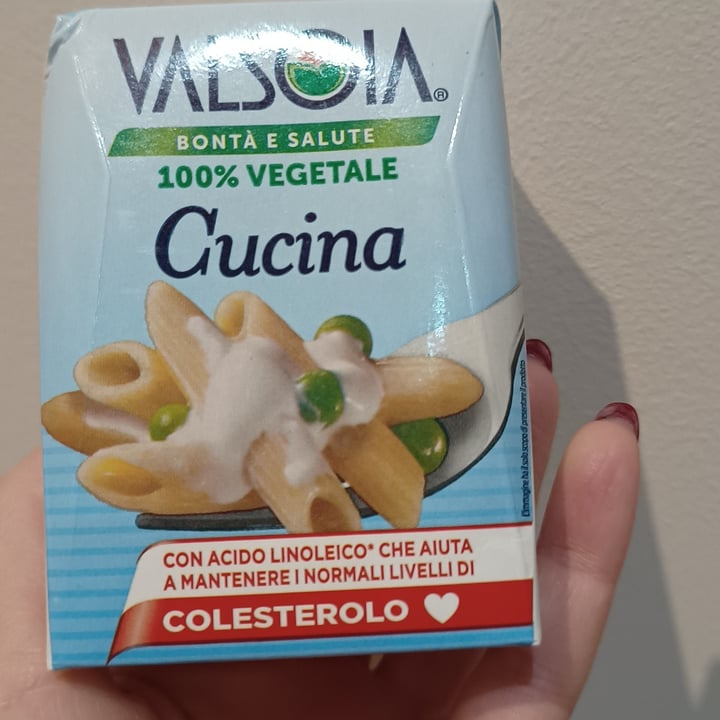 photo of Valsoia Panna 100% Vegetale shared by @rainbowgess on  11 Jan 2023 - review