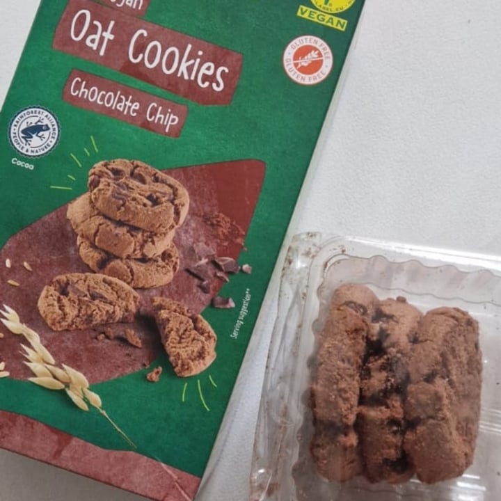 photo of Vemondo Oat chocolate cookies shared by @ppiera on  20 May 2023 - review