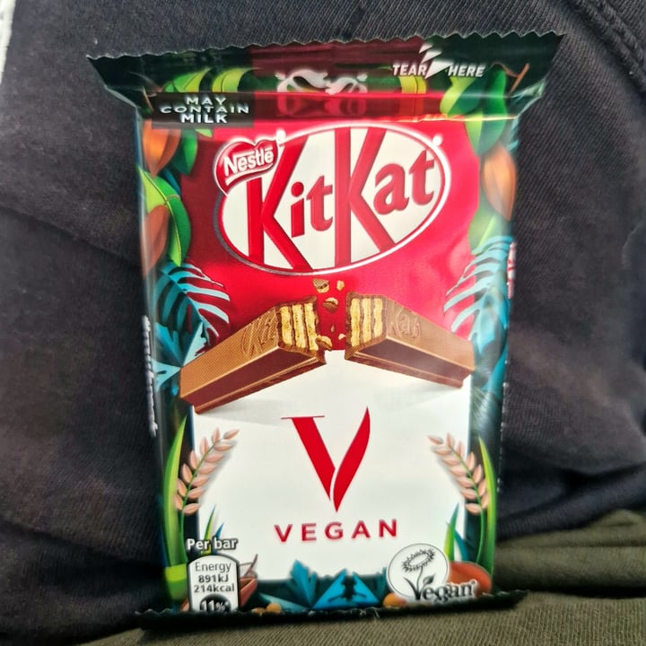 photo of Nestlé Kitkat Vegan shared by @picklewalsh on  29 Jul 2023 - review