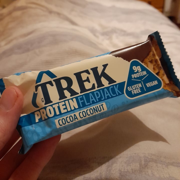 photo of TREK Protein Flapjack (Cocoa Oat) shared by @venerableveganvirtue on  05 Mar 2023 - review