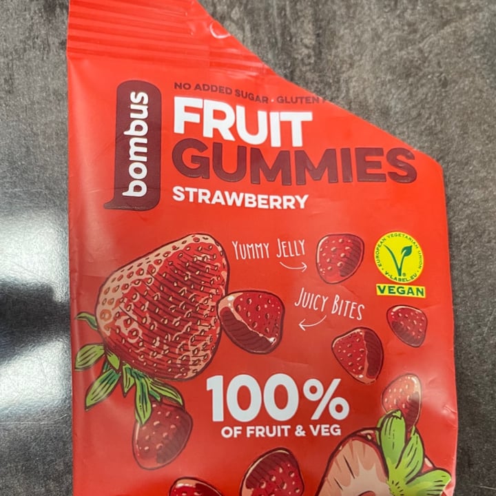 photo of bombus fruit gummies strawberry shared by @francescalattanzi on  01 Jan 2023 - review