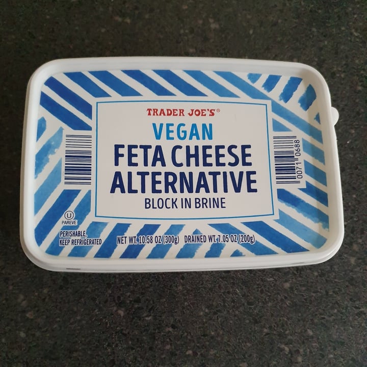 photo of Trader Joe's Vegan Feta Cheese Alternative shared by @anistavrou on  13 Apr 2023 - review