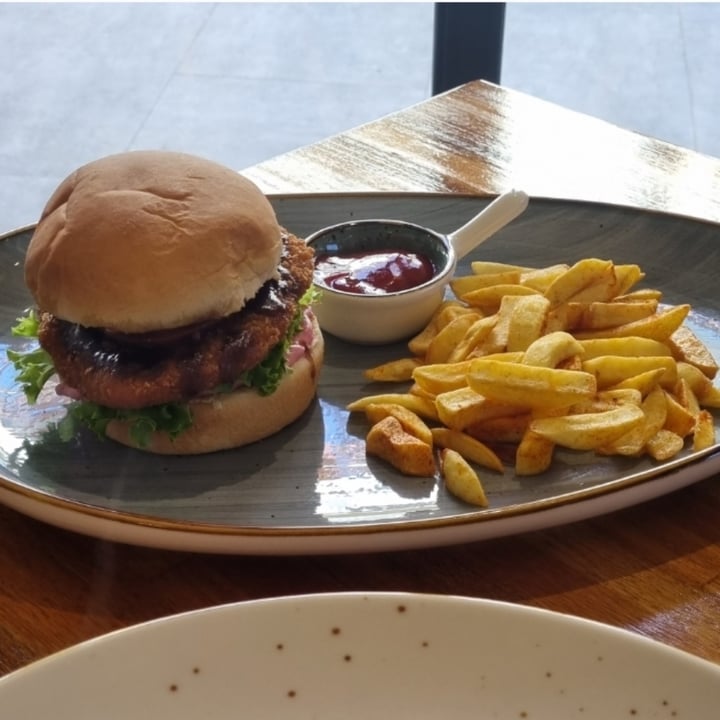 photo of Nature's Finest Barbeque Burger shared by @karenhsu on  23 Jul 2023 - review