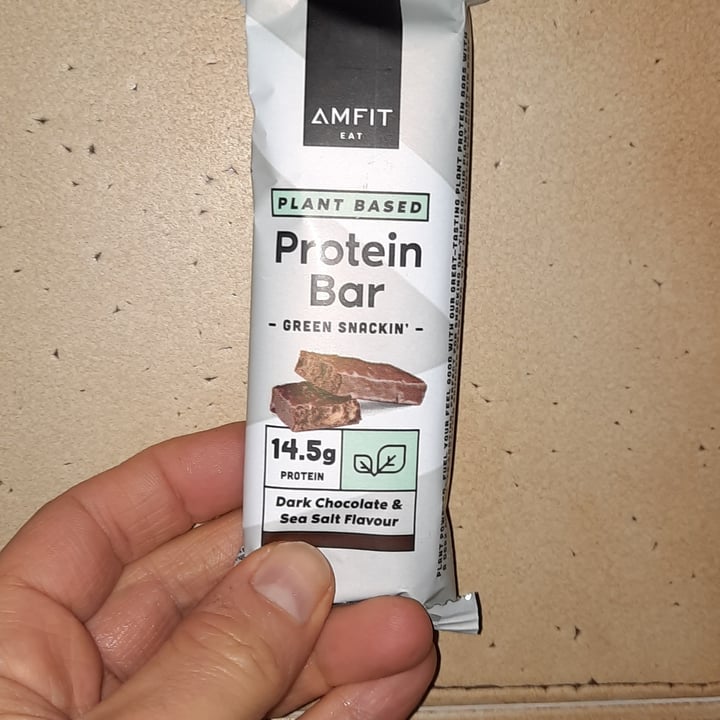 photo of Amfit barretta proteica cioccolato e sale shared by @parvatiplinky on  18 May 2023 - review