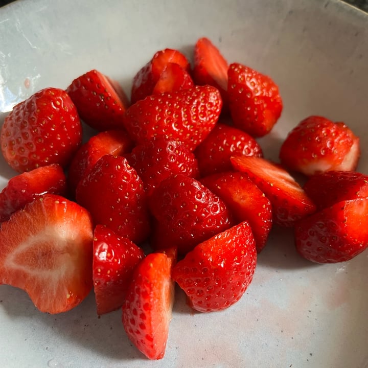 Marks & Spencer Food (M&S) British Strawberries Review abillion