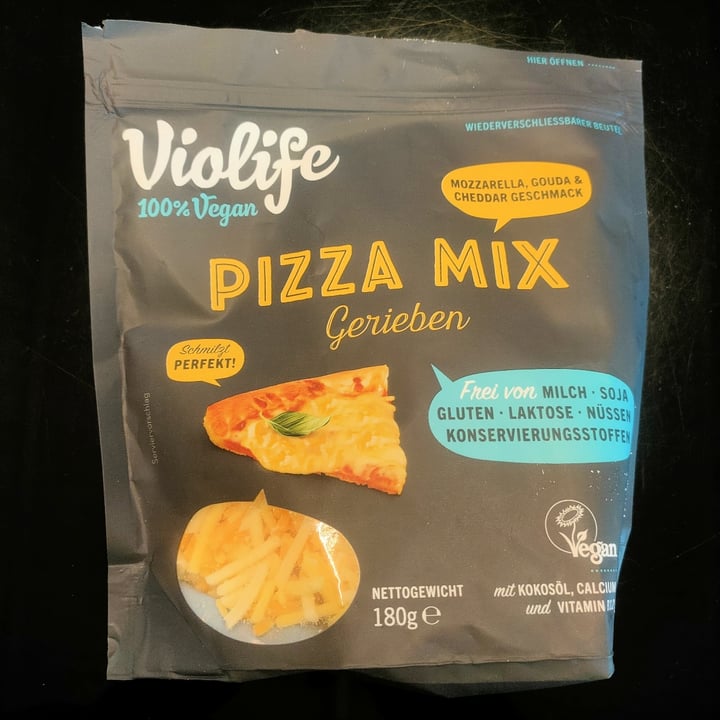 photo of Violife pizza mix shared by @eloian on  07 Aug 2023 - review