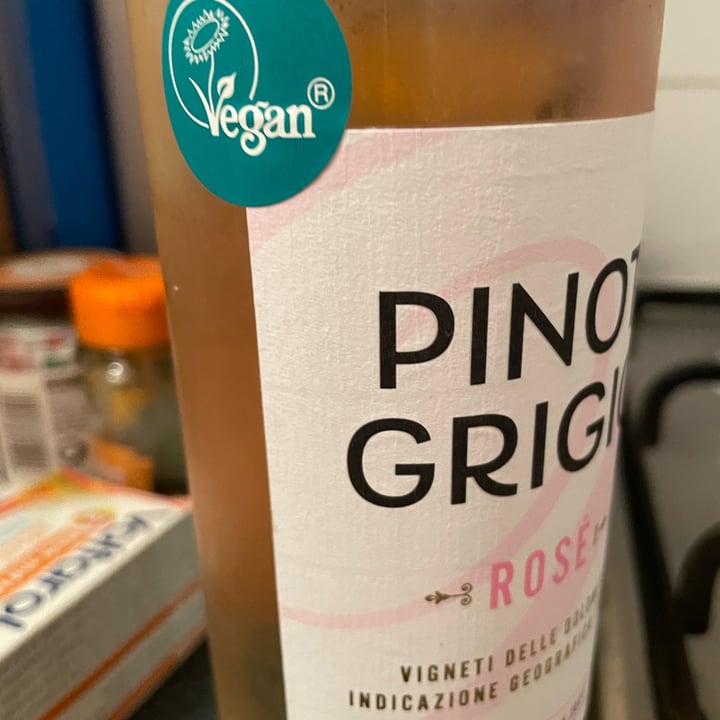 photo of Asda extra special pinot grigio rose shared by @ct77 on  25 Dec 2022 - review