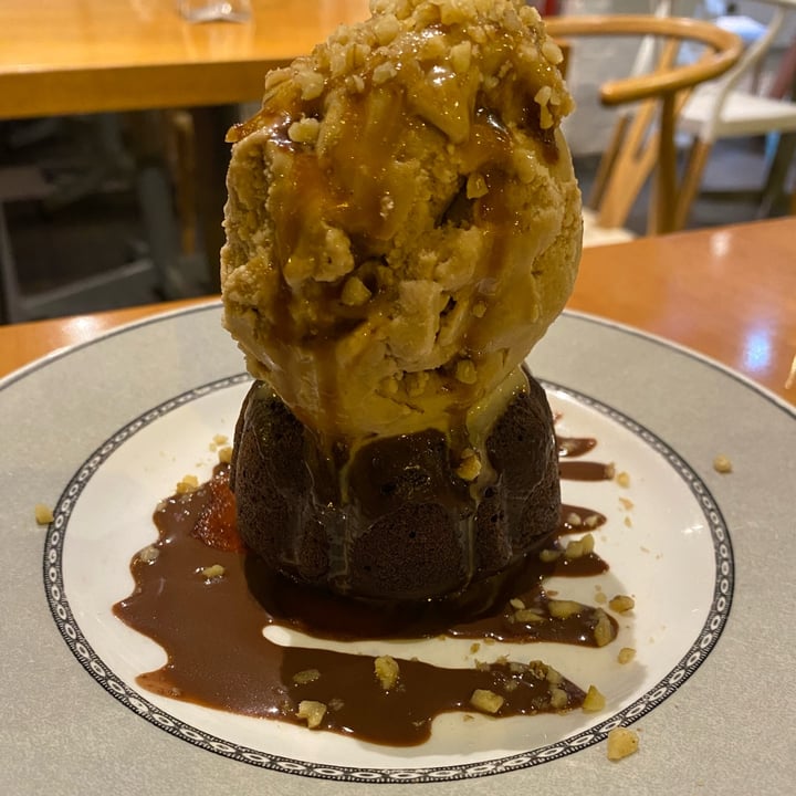 photo of Raw Café Molten shared by @pachpam on  05 Mar 2023 - review
