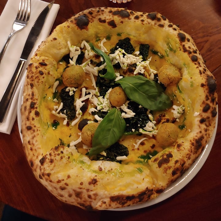photo of Cocciuto - Via Bergognone Pizza vegana shared by @giu981 on  12 Mar 2023 - review