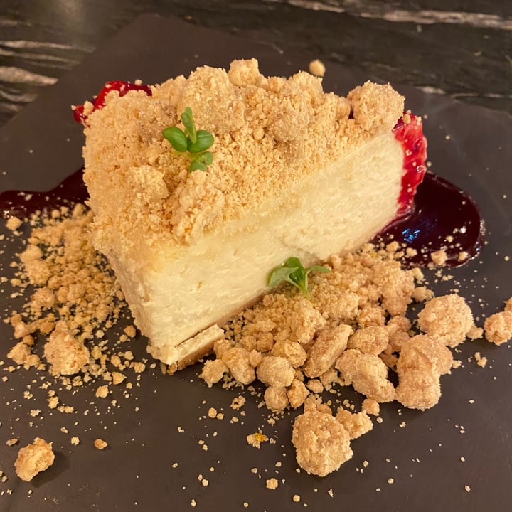 photo of 416 (Four One Six) Cheesecake shared by @kerent10 on  08 Jan 2023 - review