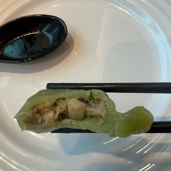 photo of D'life Signature 蔬品軒 Emerald Dumpling shared by @consciouscookieee on  29 Jan 2023 - review