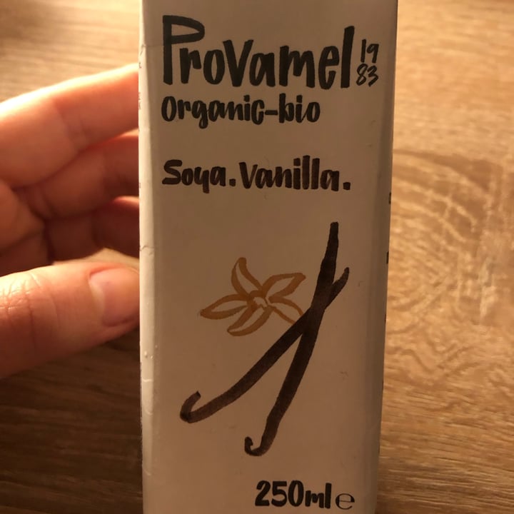 photo of Provamel Latte di soia alla vaniglia shared by @fatimars on  02 Feb 2023 - review