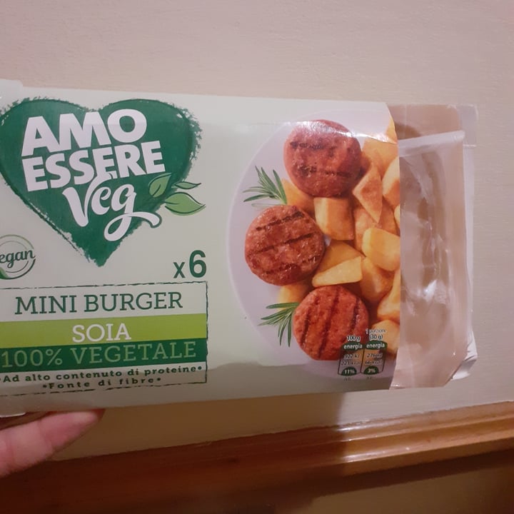 photo of Amo Essere Veg mini burger shared by @tresy82 on  30 Jun 2023 - review