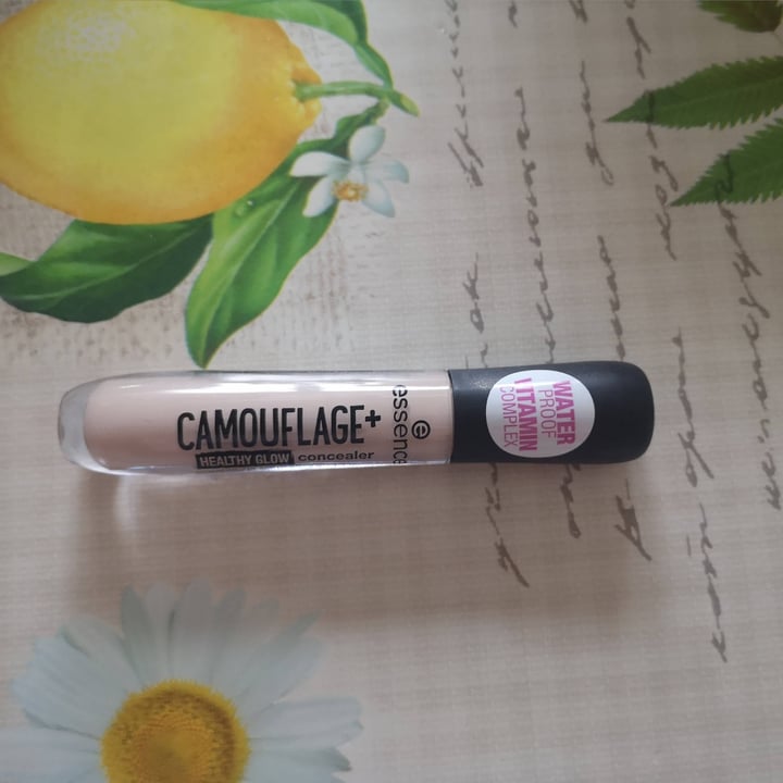 photo of Essence  Camouflage matt conclealer shared by @dippy on  08 Mar 2023 - review