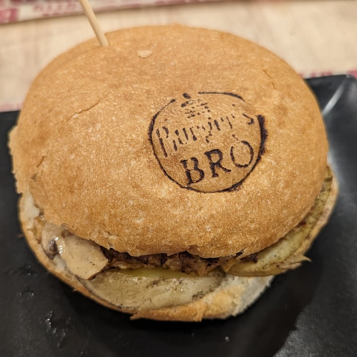 photo of Burger's bro' panino Vegan cheese steak shared by @serenasofia on  12 Aug 2023 - review