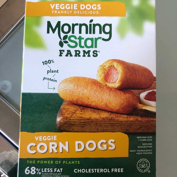 photo of MorningStar Farms Veggie Corn Dogs shared by @lovecows on  10 Feb 2023 - review