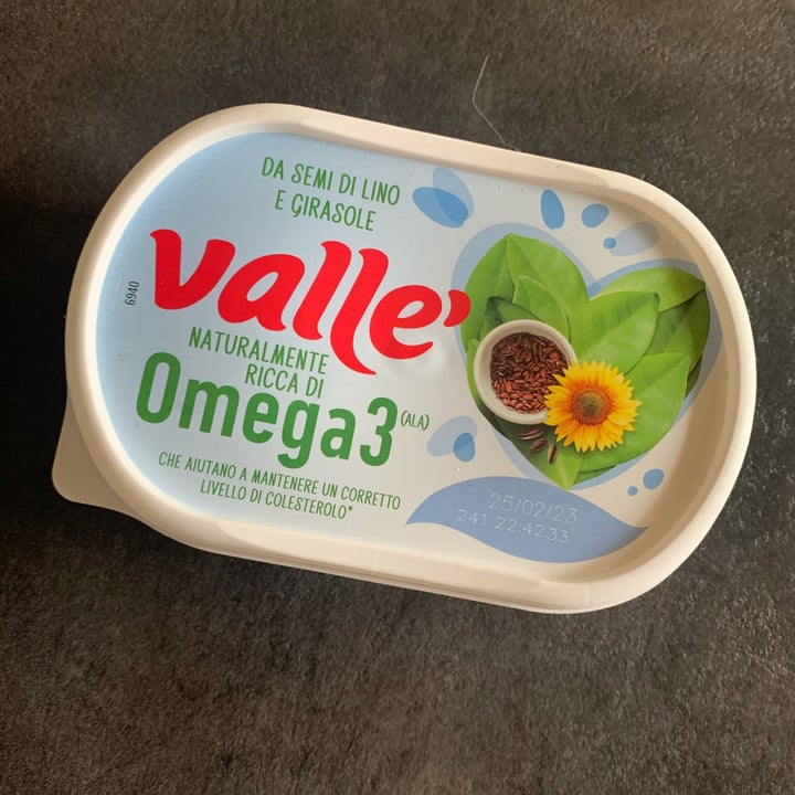 photo of Valle' margarina di semi di lino e girasole shared by @giadix on  23 Apr 2023 - review