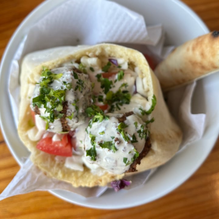 photo of Falafel Nessya Pita Falafel shared by @natgutierr on  12 May 2023 - review