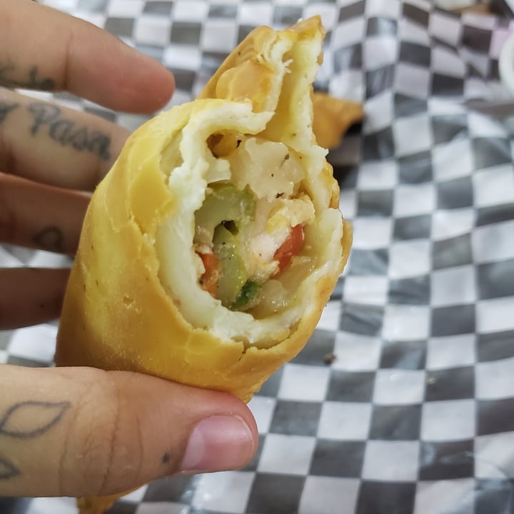 photo of Haeven, Comida vegana Empanadas De No Pollo Fritas shared by @camox on  12 Feb 2023 - review