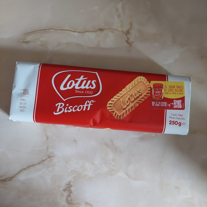photo of Lotus Biscoff galletas shared by @runa on  29 Jan 2023 - review