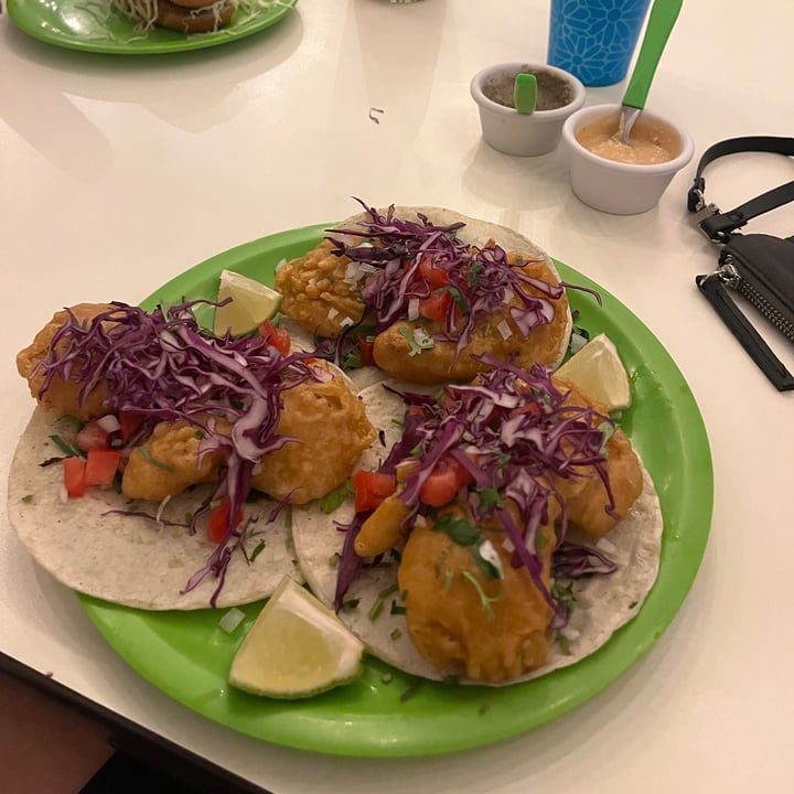 photo of Antojito con Amor Tacos Veganfish shared by @anagnk on  09 Jan 2023 - review