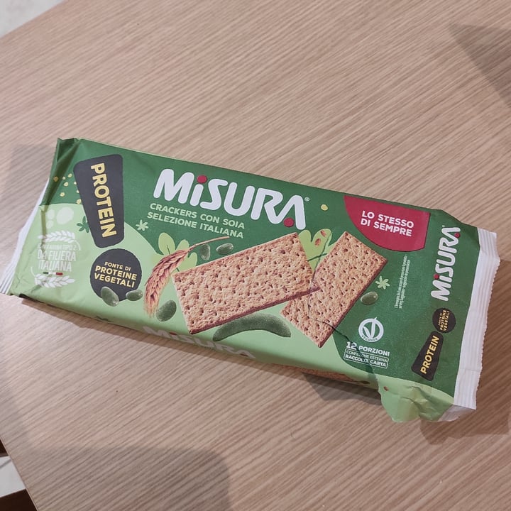 photo of Misura Crackers con soia shared by @niklabelloli1 on  06 Jun 2023 - review