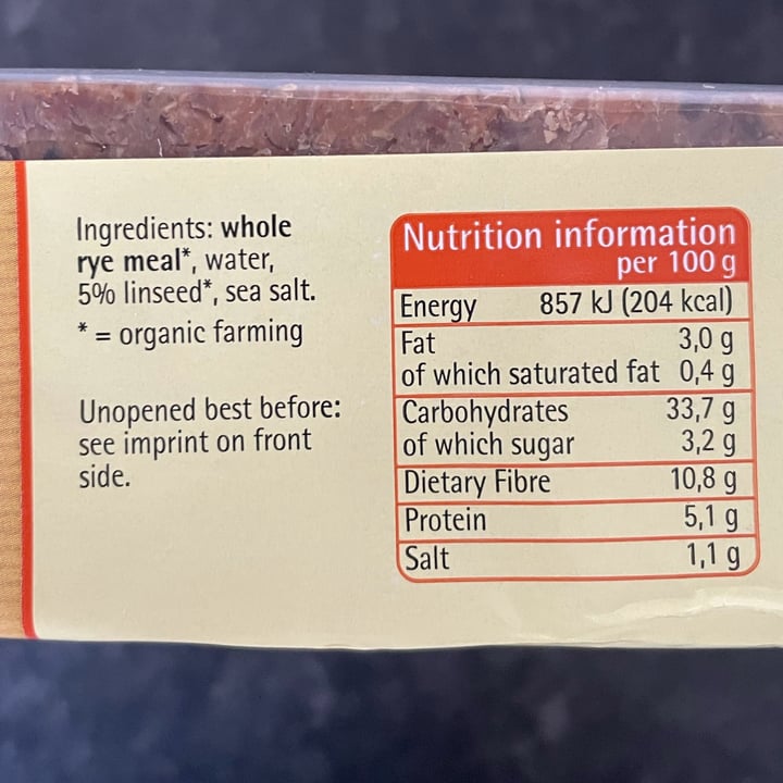 photo of Delba Organic Linseed Bread shared by @bryanvegan on  18 Jul 2023 - review