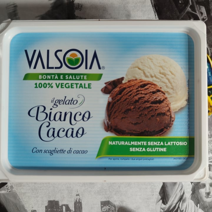 photo of Valsoia Gelato Bianco Cacao shared by @salsaponsu on  20 Jun 2023 - review