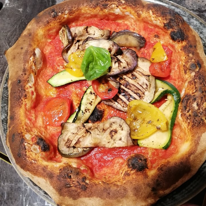 photo of Cartapaglia Pizza & Gin Pizza Vegetariana shared by @chiara-5 on  07 Jan 2023 - review