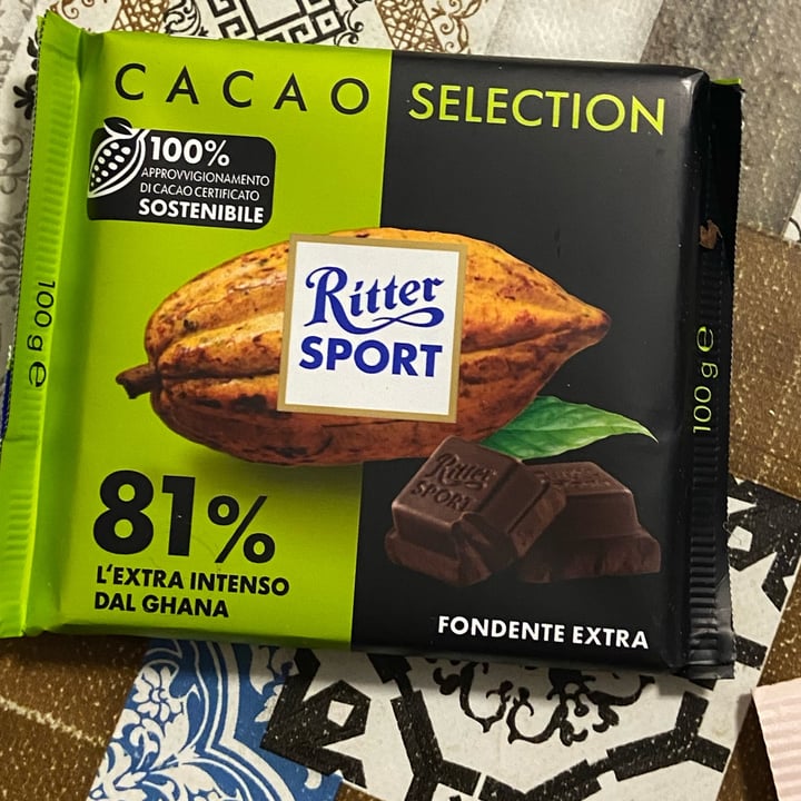 ritter-sport-dark-chocolate-81-cacao-extra-intense-review-abillion