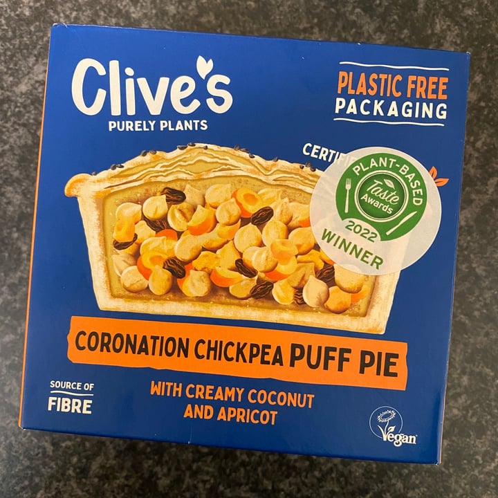 photo of Clive’s Coronation Chickpea Puff Pie shared by @dmj on  14 Jan 2023 - review