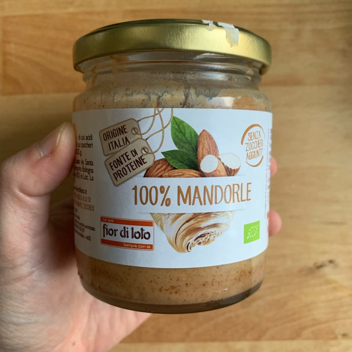 photo of Fior di Loto Crema 100% mandorle shared by @healthybarta on  20 Jan 2023 - review