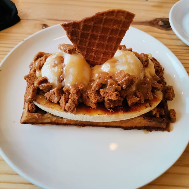 photo of ditto Better than Biscoff Waffle shared by @sarahwouters1 on  04 Jun 2023 - review