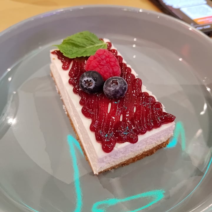photo of Impact Food Cheesecake shared by @helebias on  11 Jan 2023 - review