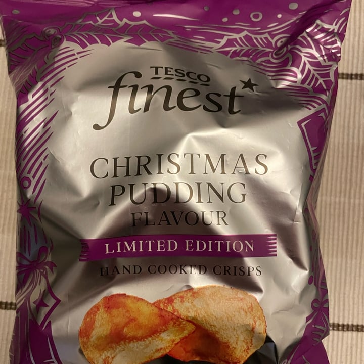 photo of Tesco Finest christmas pudding flavour limited edition crisps shared by @ct77 on  25 Dec 2022 - review