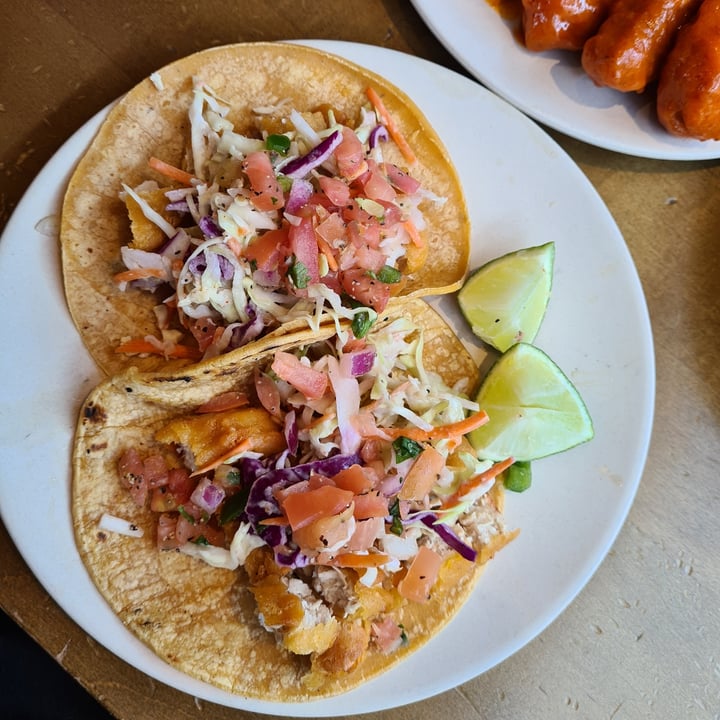 photo of Veggie Grill Baja Fish Tacos shared by @sofihuasteca on  02 May 2023 - review