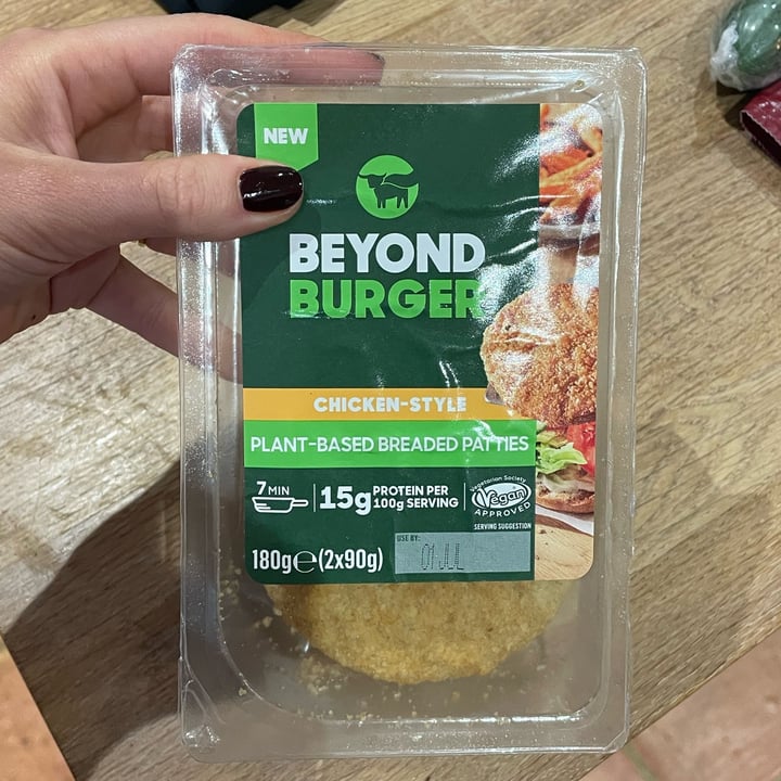 photo of Beyond Meat beyond burger chicken-style shared by @lucyjseward on  07 Jun 2023 - review