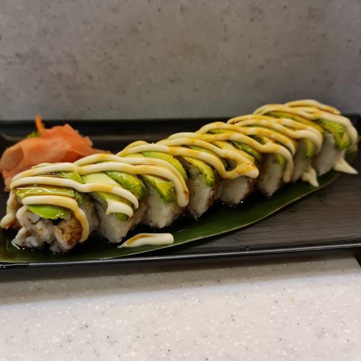 photo of Saute Sushi Abi Avocado shared by @parismelody on  08 Jan 2023 - review