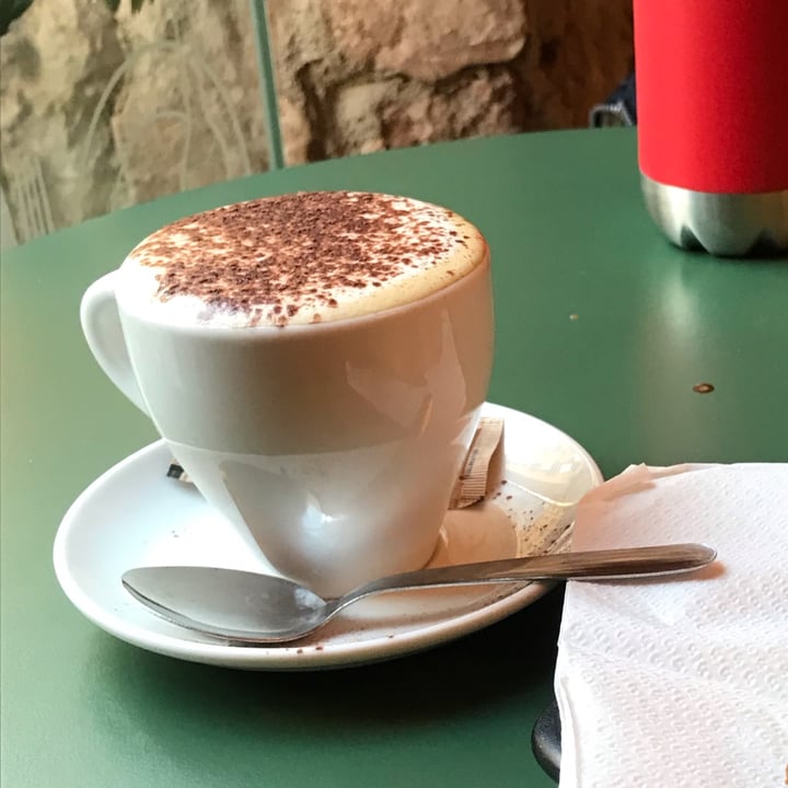 photo of Santa Vegana Cappuccino shared by @elenamg2000 on  19 May 2023 - review