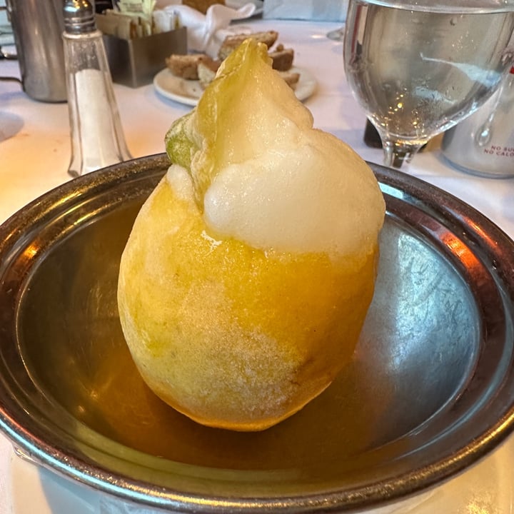 photo of Park Side Lemon Sorbet shared by @veganeverythingalex on  25 Apr 2023 - review