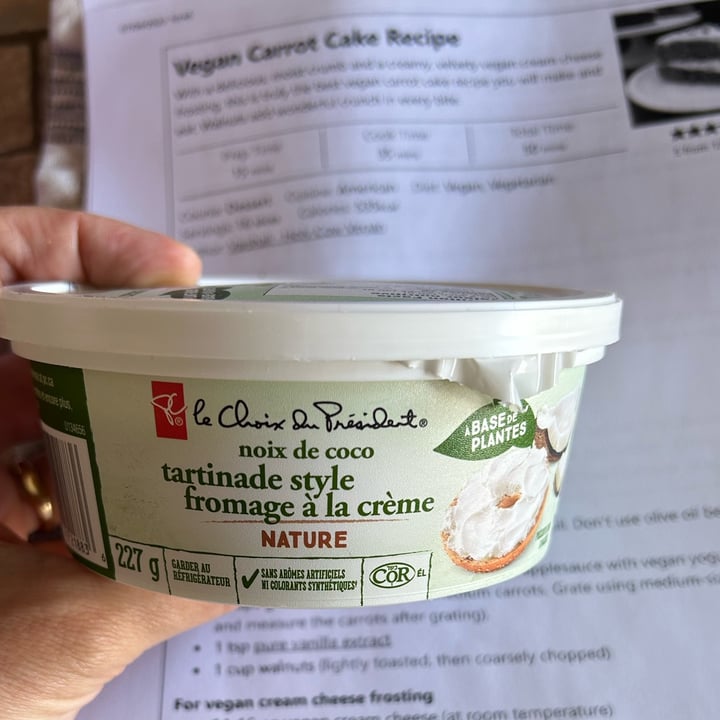 photo of President's Choice Coconut Cream Cheese Style Spread shared by @maryanarch on  13 May 2023 - review