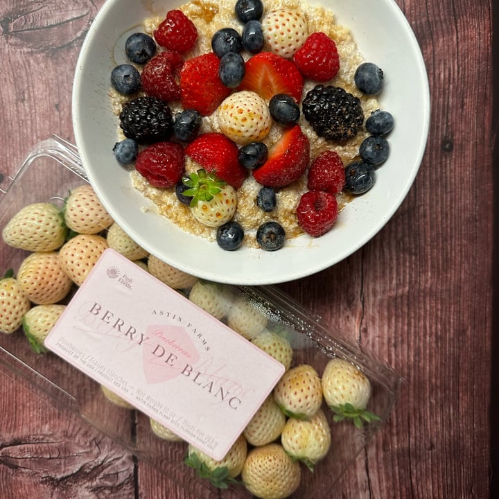 Astin Farms Pineberries Berry De Blanc Review abillion