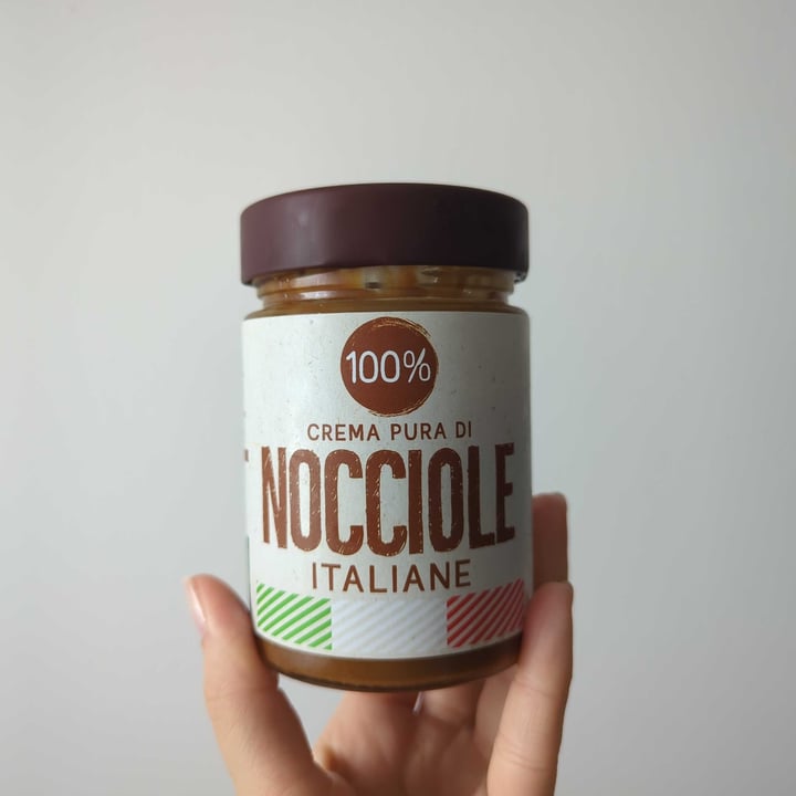 photo of Euro Company food for change 100% crema di nocciole shared by @miriscog on  01 Jun 2023 - review