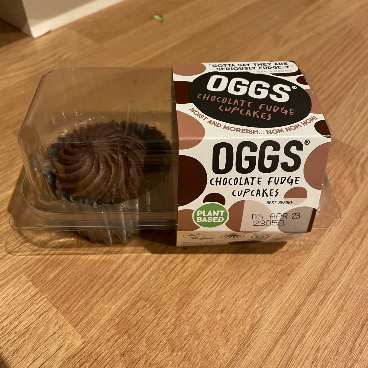 OGGS Chocolate Fudge Cupcakes Reviews abillion