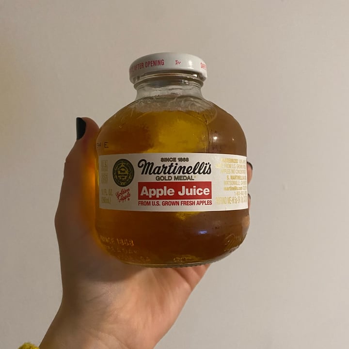 photo of Martinelli's Apple Juice shared by @emmajoelle on  10 Apr 2023 - review