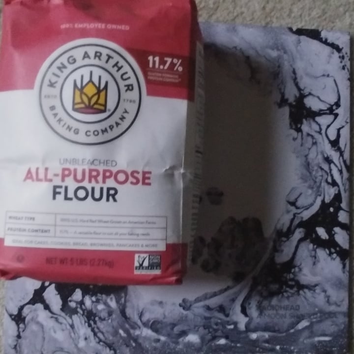photo of King Arthur Baking Company Unbleached All-purpose Flour shared by @acastillon on  03 Jan 2023 - review
