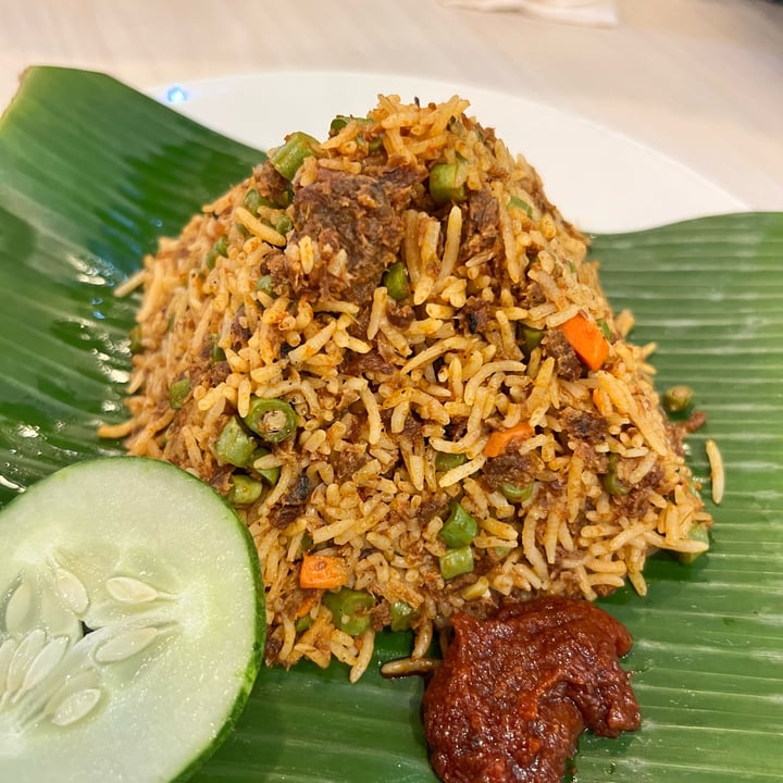 photo of Gokul Raas Vegetarian Restaurant Mutton Fried Rice shared by @joonas on  13 Apr 2023 - review