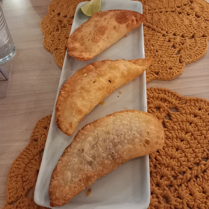photo of Coisas Da Drica combo pastéis shared by @danimarques on  06 Jan 2023 - review