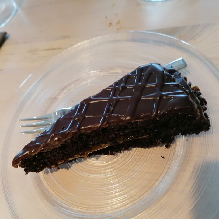 photo of Zoi health/food/drinks Sacher vegana shared by @alevale on  22 Apr 2023 - review